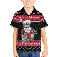 New Zealand Santa Tiki Christmas Family Matching Short Sleeve Bodycon Dress and Hawaiian Shirt Meri Kirihimete LT05 Son's Shirt Black - Polynesian Pride