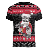 New Zealand Santa Tiki Christmas Women V-Neck T-Shirt Meri Kirihimete LT05 - Polynesian Pride