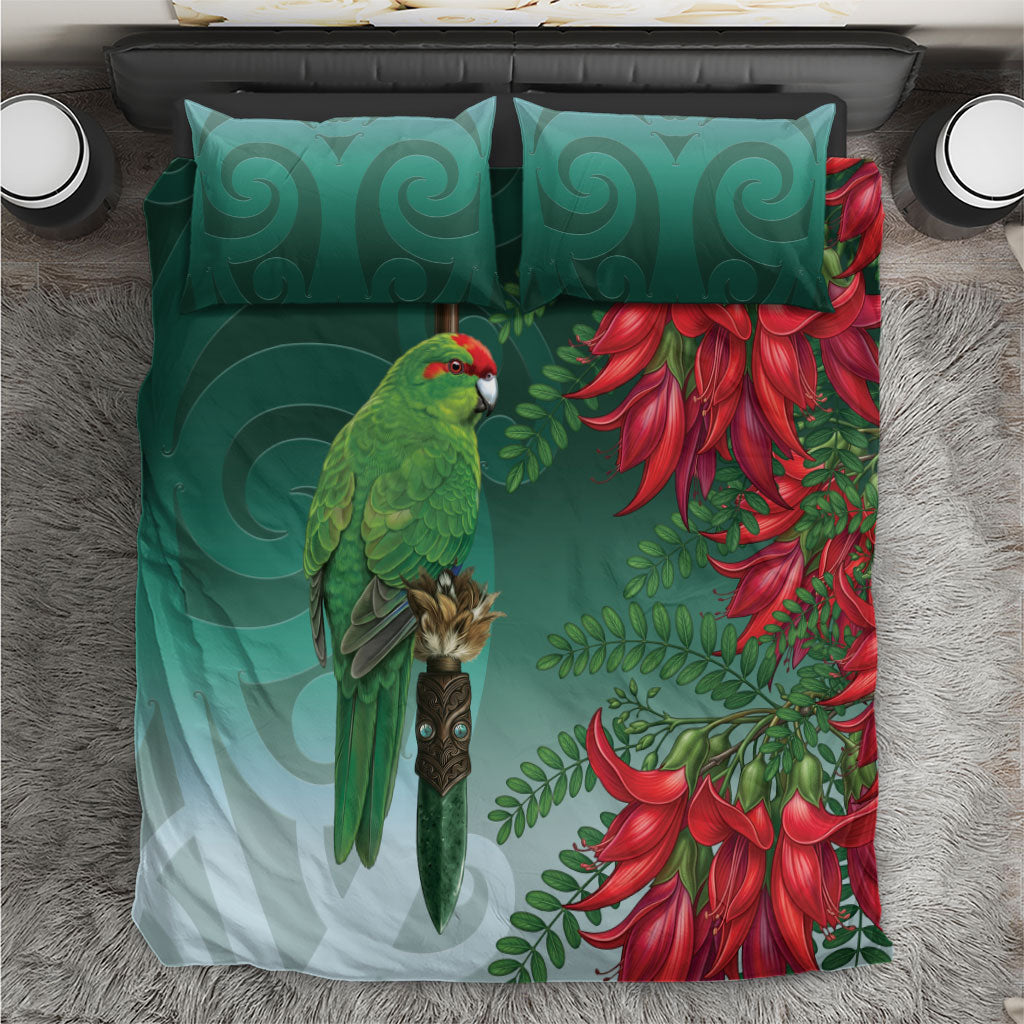 New Zealand Parakeet Bird Bedding Set With Kakabeak Flowers