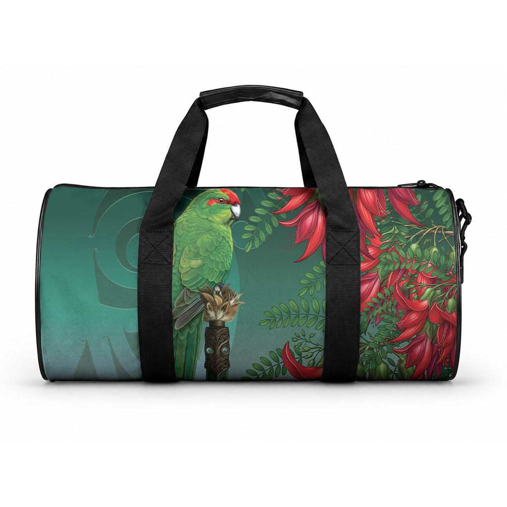 New Zealand Parakeet Bird Duffle Bag With Kakabeak Flowers