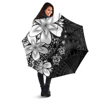 Polynesia Romantic Valentine Umbrella Sea Turtle Couple With Black Plumeria