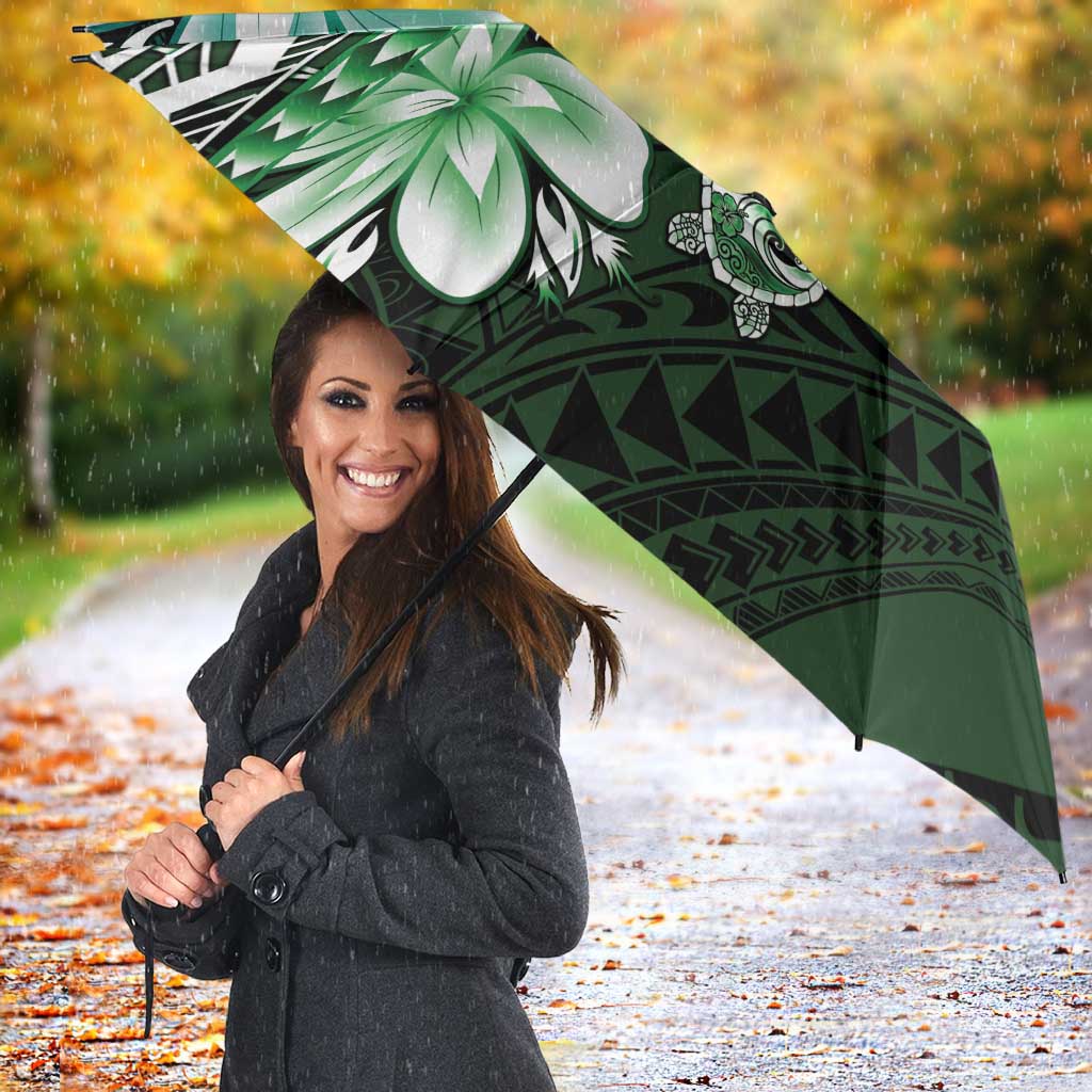 Polynesia Romantic Valentine Umbrella Sea Turtle Couple With Aqua Gradient Plumeria