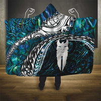 New Zealand Aotearoa Hooded Blanket Maori Hei Rehua Paua Shell Glitter Green LT05 - Polynesian Pride