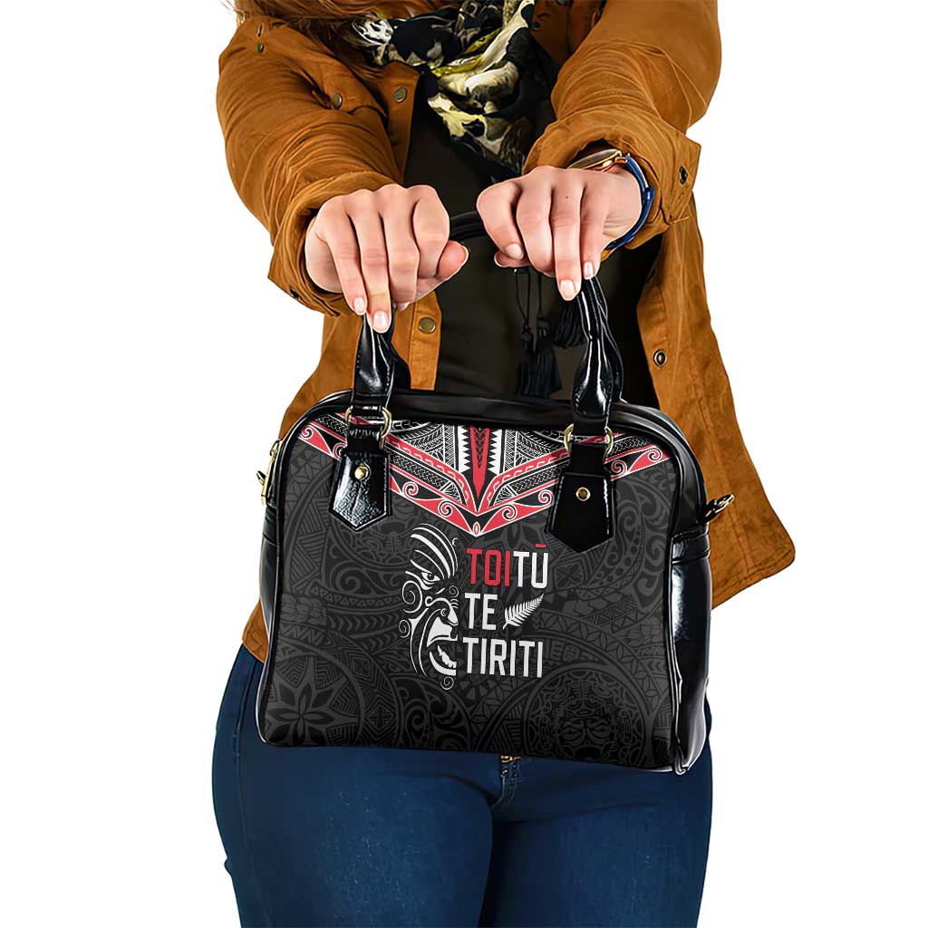 Aotearoa Toitu Te Tiriti Shoulder Handbag New Zealand Honour The Treaty LT05 One Size Black - Polynesian Pride