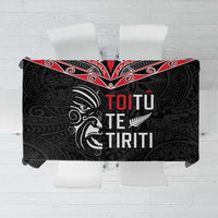 Aotearoa Toitu Te Tiriti Tablecloth New Zealand Honour The Treaty LT05 Black - Polynesian Pride