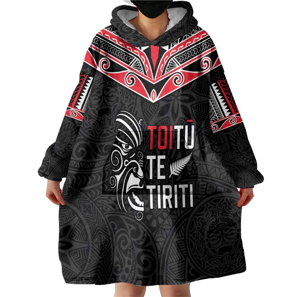 Aotearoa Toitu Te Tiriti Wearable Blanket Hoodie New Zealand Honour The Treaty LT05 - Polynesian Pride