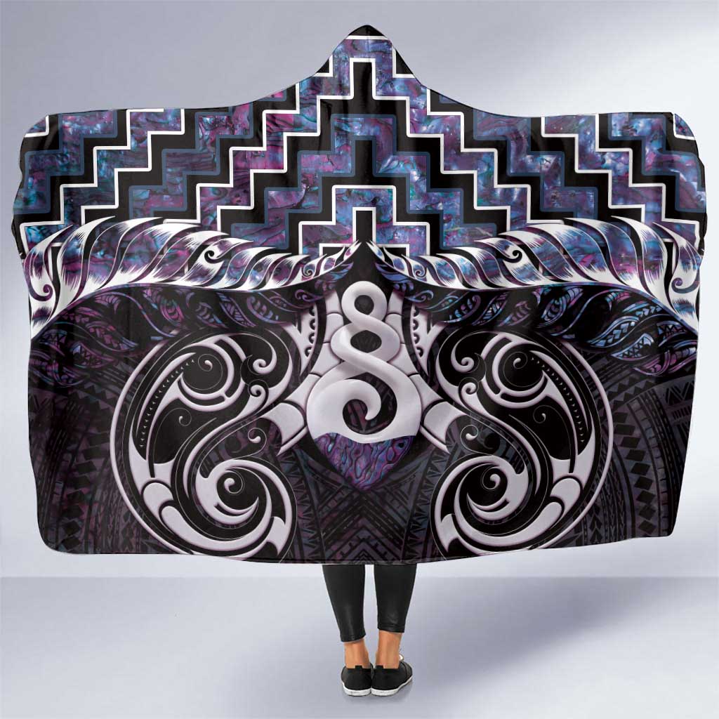 New Zealand Maori Hooded Blanket Poutama Pikorua Purple Paua Shell LT05 One Size Purple - Polynesian Pride