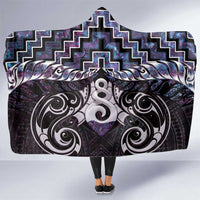 New Zealand Maori Hooded Blanket Poutama Pikorua Purple Paua Shell LT05 One Size Purple - Polynesian Pride