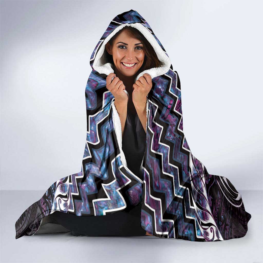 New Zealand Maori Hooded Blanket Poutama Pikorua Purple Paua Shell LT05 - Polynesian Pride