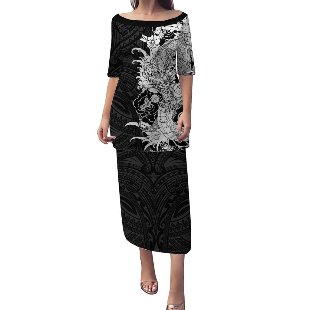 Hawaiian And Japanese Culture Family Matching Puletasi and Hawaiian Shirt Irezumi Dragon With Polynesian Pattern Black LT05 Mom's Dress Black - Polynesian Pride