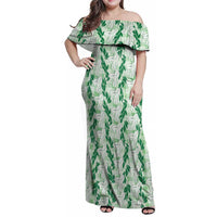 Hawaii Ti Leaf Maile Tuberose Lei Family Matching Off Shoulder Maxi Dress and Hawaiian Shirt With Hanalei Leaf Green LT05 Mom's Dress Green - Polynesian Pride