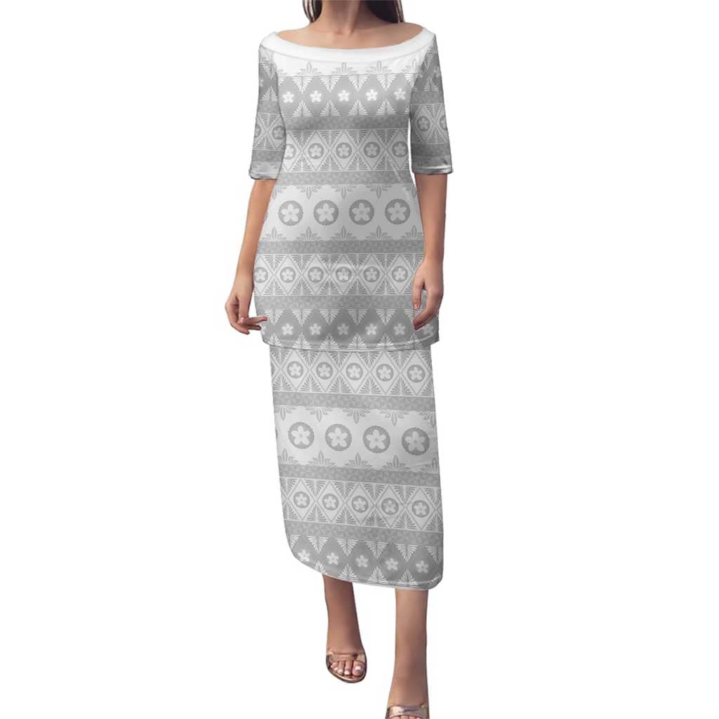 Tonga White Sunday Family Matching Puletasi and Hawaiian Shirt Tongan Ngatu Siale Pattern LT05 Mom's Dress White - Polynesian Pride