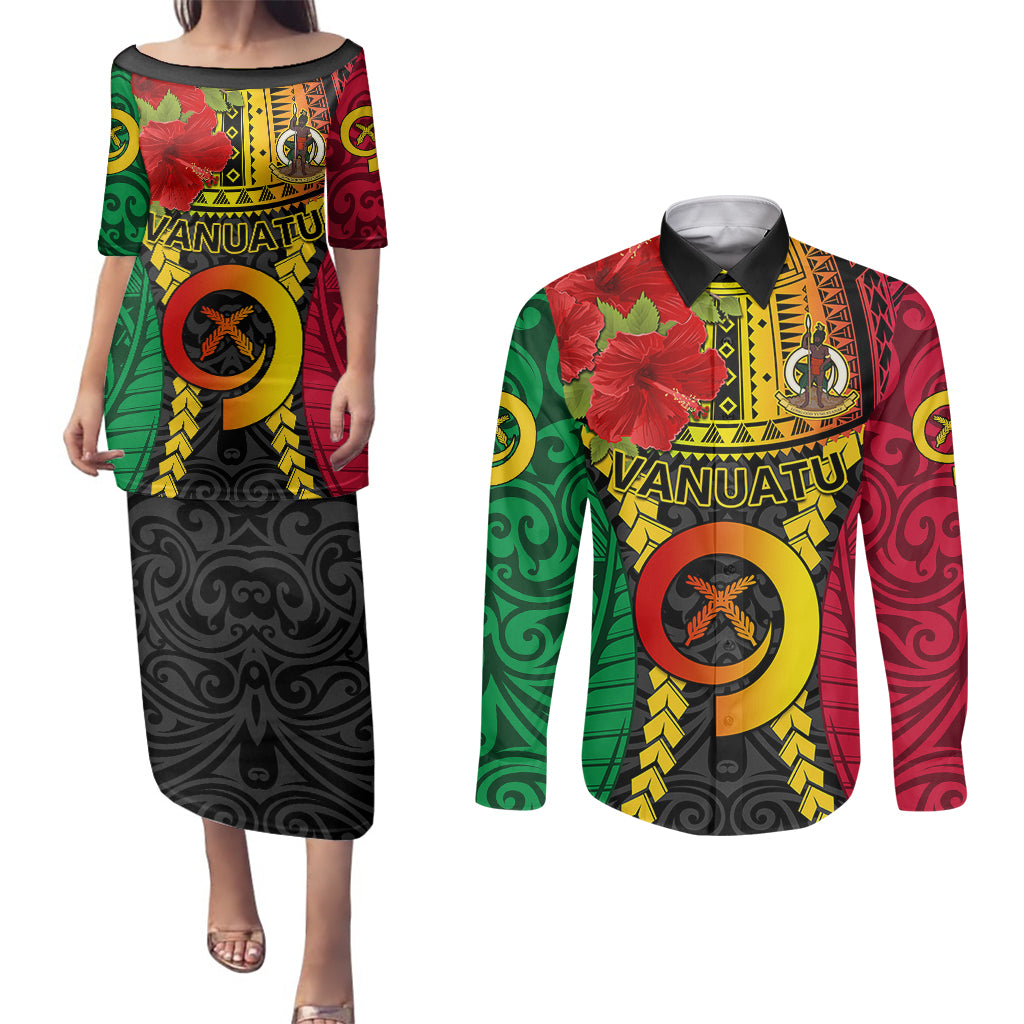 Personalized Vanuatu Couples Matching Puletasi Dress and Long Sleeve Button Shirts Vanuatuan Coat Of Arms Mix Pig Tusk Poynesian Pattern LT05 Reggae - Polynesian Pride