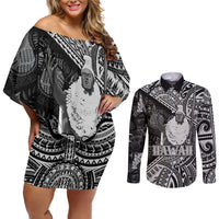 Hawaii King Kamehameha Couples Matching Off Shoulder Short Dress and Long Sleeve Button Shirt With Hawaiian Ipu Motifs Black Version LT05 Black - Polynesian Pride