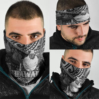 Hawaii King Kamehameha Neck Gaiter With Hawaiian Ipu Motifs Black Version
