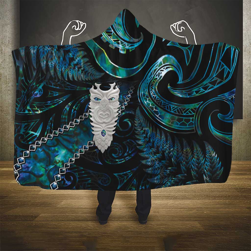 New Zealand Aotearoa Hooded Blanket Maori Tane Te Waiora Paua Shell Glitter Turquoise LT05 - Polynesian Pride