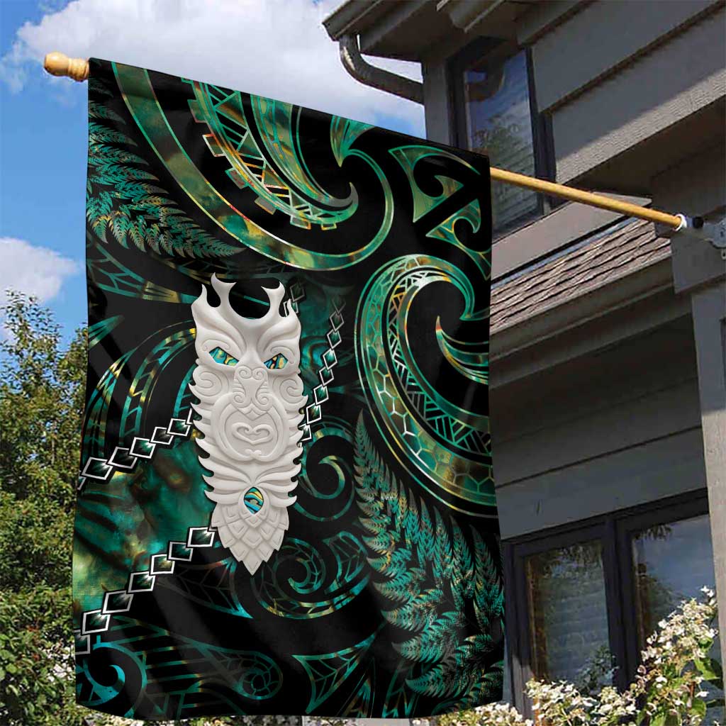 New Zealand Aotearoa Garden Flag Maori Tane Te Waiora Paua Shell Glitter Green LT05 - Polynesian Pride