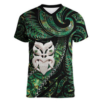 New Zealand Aotearoa Women V-Neck T-Shirt Maori Wheku Paua Shell Glitter Green LT05 Female Green - Polynesian Pride