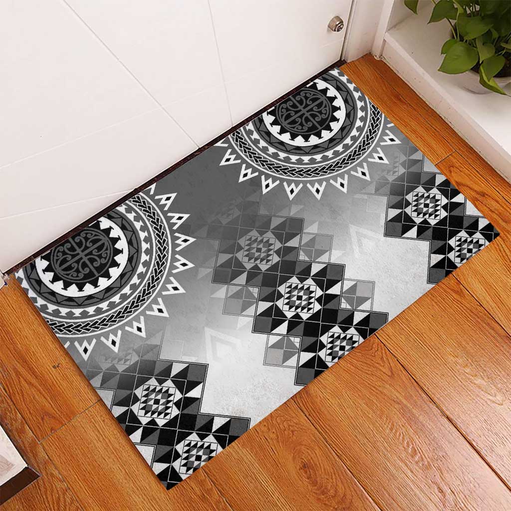New Zealand Rubber Doormat Poutama Mix Gray Taniko Inspired Art LT05 - Polynesian Pride