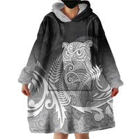 New Zealand Aotearoa Ruru Wearable Blanket Hoodie Maori Fern Art Black LT05 - Polynesian Pride