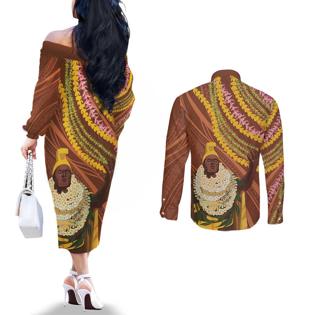 Hawaii King Kamehameha Couples Matching Off The Shoulder Long Sleeve Dress and Long Sleeve Button Shirt Hawaiian Kakau Pattern With Leis LT05 - Polynesian Pride