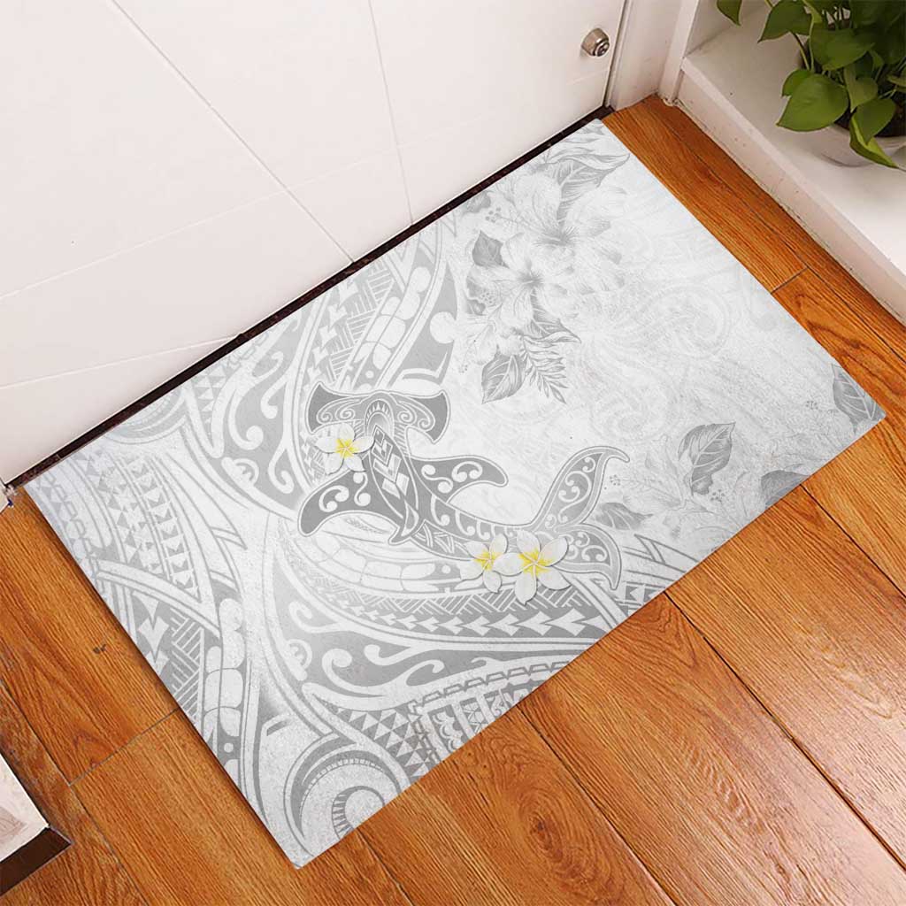 Polynesia Hammerhead Shark Rubber Doormat Tropical Flowers Tribal Pattern White