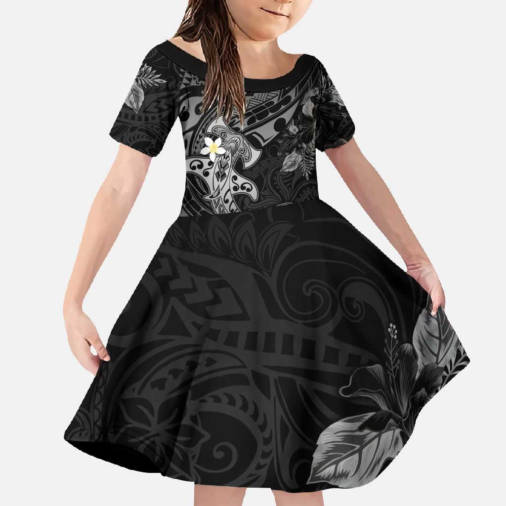Polynesia Hammerhead Shark Family Matching Off Shoulder Maxi Dress and Hawaiian Shirt Tropical Flowers Tribal Pattern Black LT05 Daughter's Dress Black - Polynesian Pride