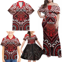 Personalised New Zealand Aotearoa Family Matching Off Shoulder Maxi Dress and Hawaiian Shirt Te Reo Maori Ake Ake Ake LT05 - Polynesian Pride