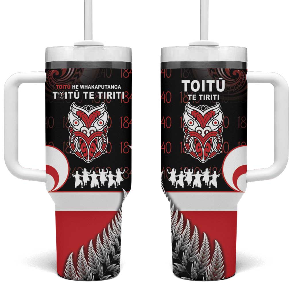 Aotearoa Toitu He Whakaputanga Tumbler With Handle Toitu Te Tiriti O Waitangi LT05 One Size: 40 oz Black - Polynesian Pride