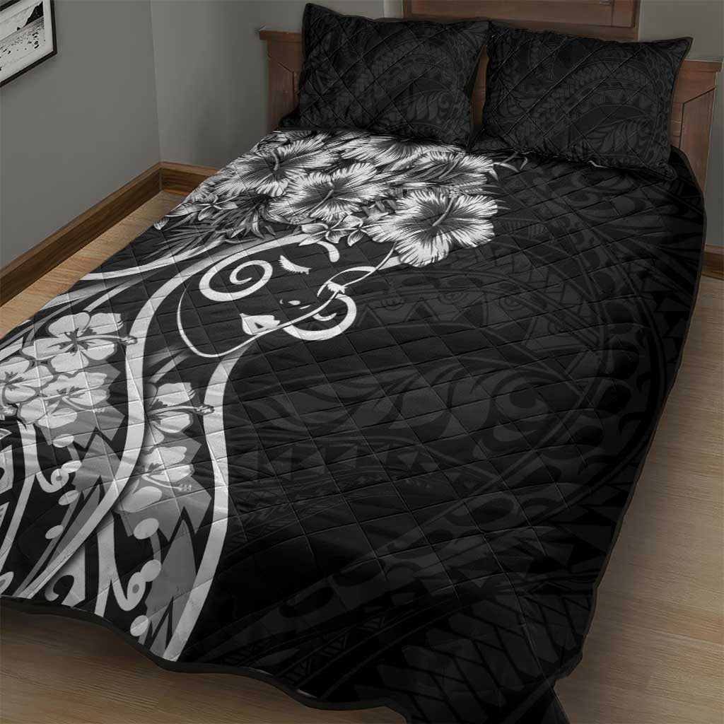 Polynesian Women's Day Quilt Bed Set Black Hibiscus Flowers With Polynesian Pattern