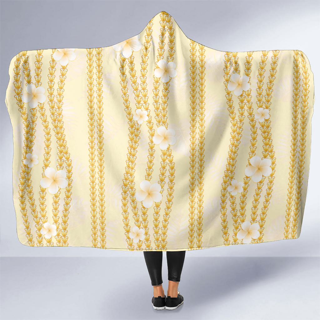 Hawaii Queen Liliuokalani Hooded Blanket Gold Lei Pua Kalaunu