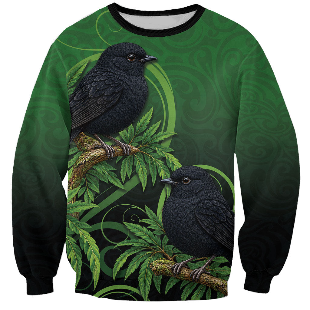 New Zealand Black Robin Sweatshirt Karure Maori Koru Art Tattoo LT05 Unisex Green - Polynesian Pride