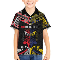 Tokelau And Aotearoa Family Matching Puletasi and Hawaiian Shirt Together For Te Tiriti O Waitangi LT05 Son's Shirt Black - Polynesian Pride