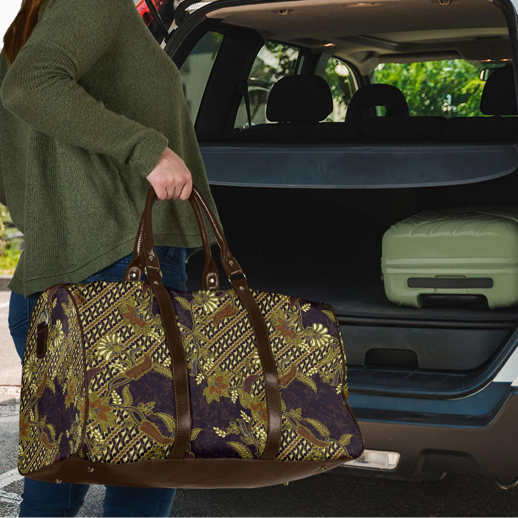 Indonesian Parang Batik Travel Bag Yellow Floral Pattern