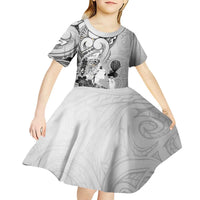 Aotearoa Maori Wahine Kid Short Sleeve Dress Fantail Bird Black Gold Marble LT05 - Polynesian Pride