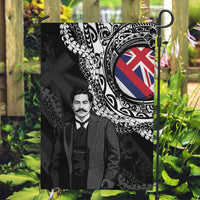 Hawaii Prince Kuhio Garden Flag Hawaiian Maile Lei LT05 Garden Flag Black - Polynesian Pride