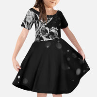 New Zealand Valentine Family Matching Summer Maxi Dress and Hawaiian Shirt Aroha Gray Piwakawaka LT05 Daughter's Dress Gray - Polynesian Pride
