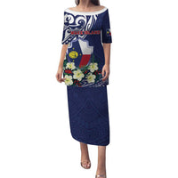 Personalised Wake Island Family Matching Puletasi and Hawaiian Shirt Tribal Pattern With Hibiscus Flowers LT05 Mom's Dress Blue - Polynesian Pride