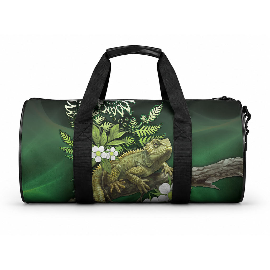 Aotearoa New Zealand Tuatara Duffle Bag Maori Koru Art LT05 One size Green - Polynesian Pride