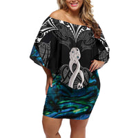 New Zealand Aotearoa Family Matching Off Shoulder Short Dress and Hawaiian Shirt Maori Taniwha Paua Shell LT05 Mom's Dress Black - Polynesian Pride