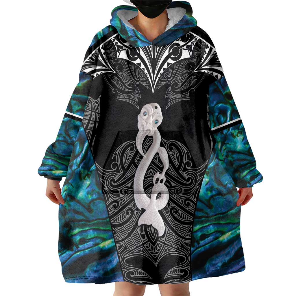 New Zealand Aotearoa Wearable Blanket Hoodie Maori Taniwha Paua Shell LT05 - Polynesian Pride
