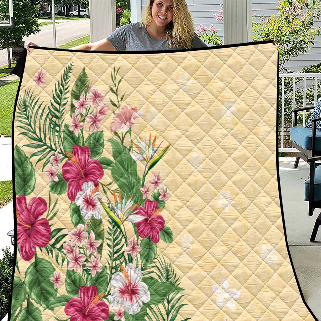 Hawaii Tropical Flowers Quilt Polynesian Tattoo Buttermilk LT05 Beige - Polynesian Pride