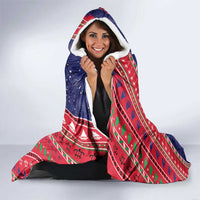 Guam Christmas Hooded Blanket Felis Nabidat Guaman Seal With Poinsettia LT05 - Polynesian Pride