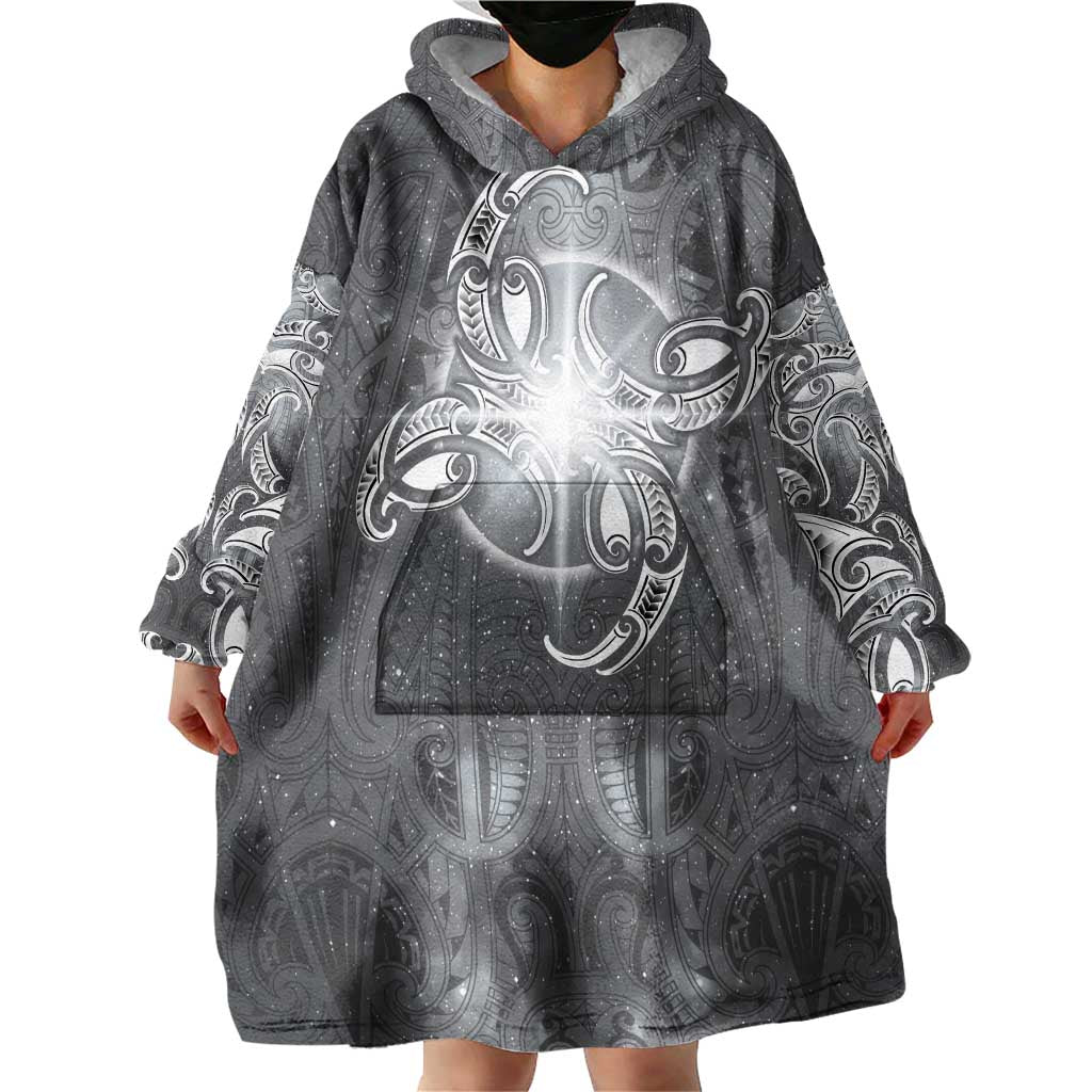 New Zealand Matariki Ururangi Wearable Blanket Hoodie Maori Moko Grey Galaxy LT05 - Polynesian Pride