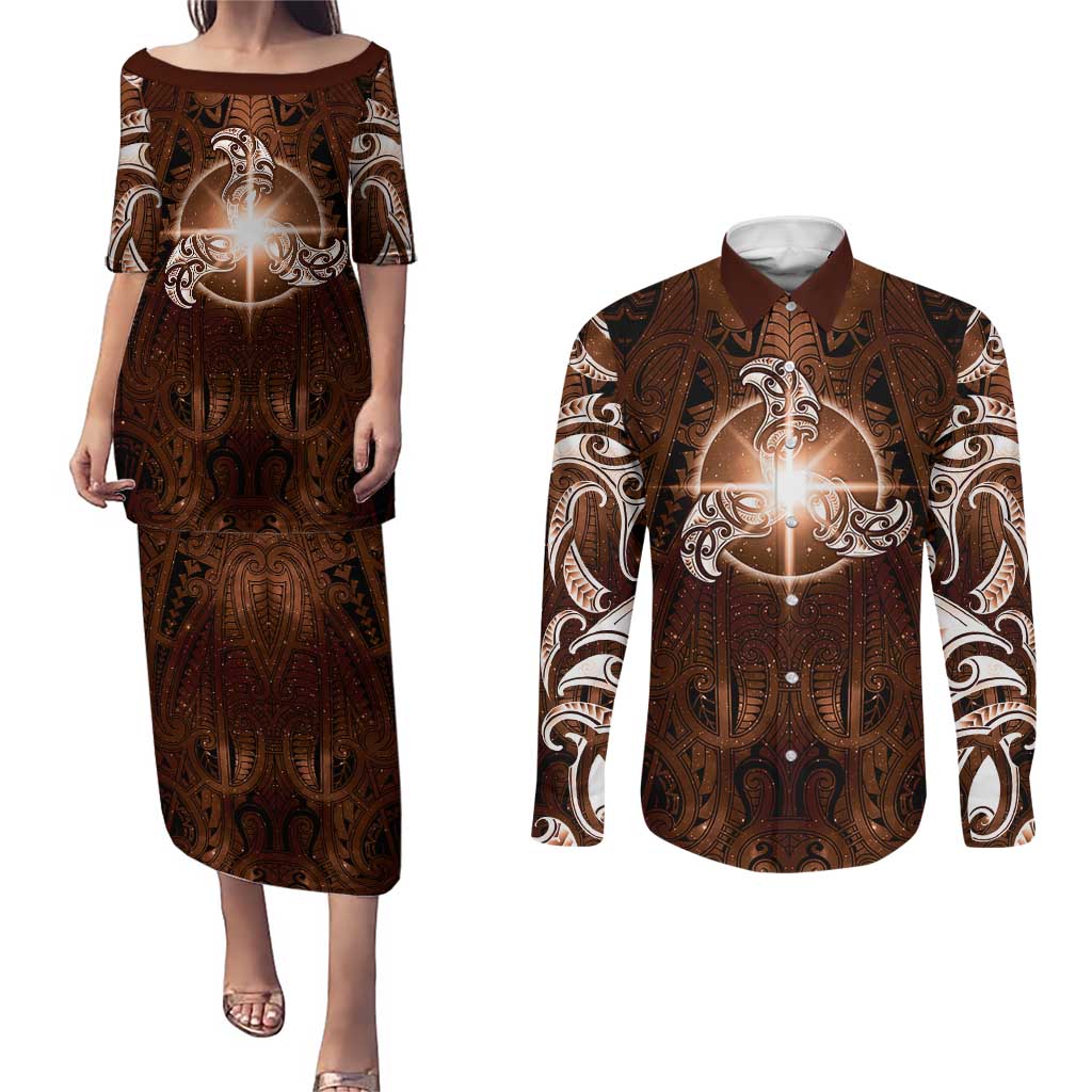 New Zealand Matariki Tupuanuku Couples Matching Puletasi and Long Sleeve Button Shirt Maori Moko Brown Galaxy LT05 Brown - Polynesian Pride