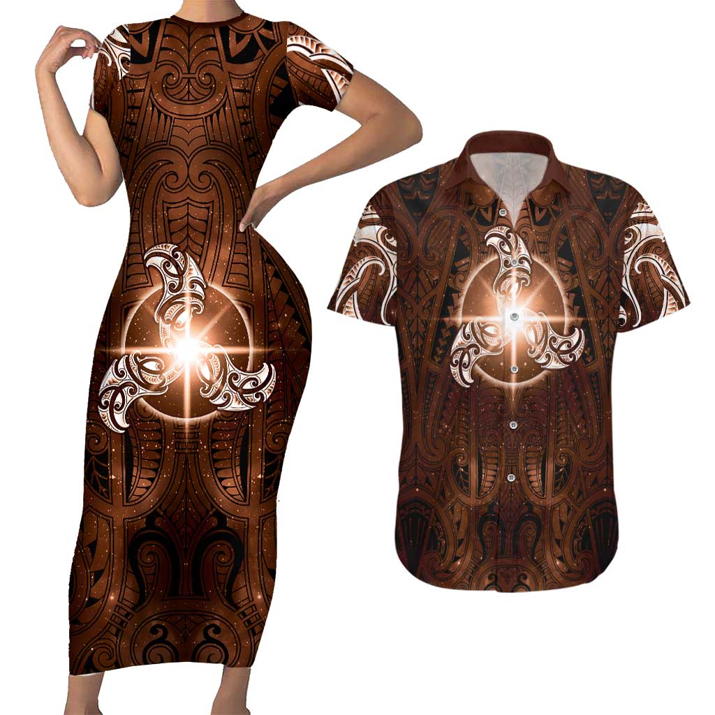 New Zealand Matariki Tupuanuku Couples Matching Short Sleeve Bodycon Dress and Hawaiian Shirt Maori Moko Brown Galaxy LT05 Brown - Polynesian Pride