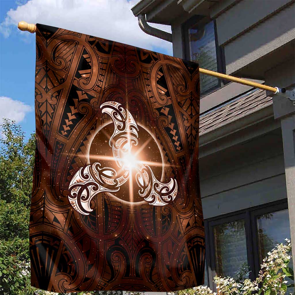 New Zealand Matariki Tupuanuku Garden Flag Maori Moko Brown Galaxy LT05 - Polynesian Pride