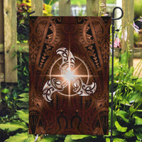 New Zealand Matariki Tupuanuku Garden Flag Maori Moko Brown Galaxy LT05 Garden Flag Brown - Polynesian Pride