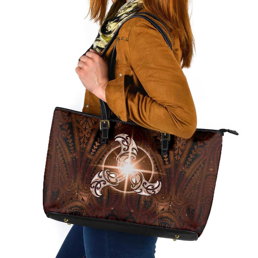 New Zealand Matariki Tupuanuku Leather Tote Bag Maori Moko Brown Galaxy LT05 Brown - Polynesian Pride