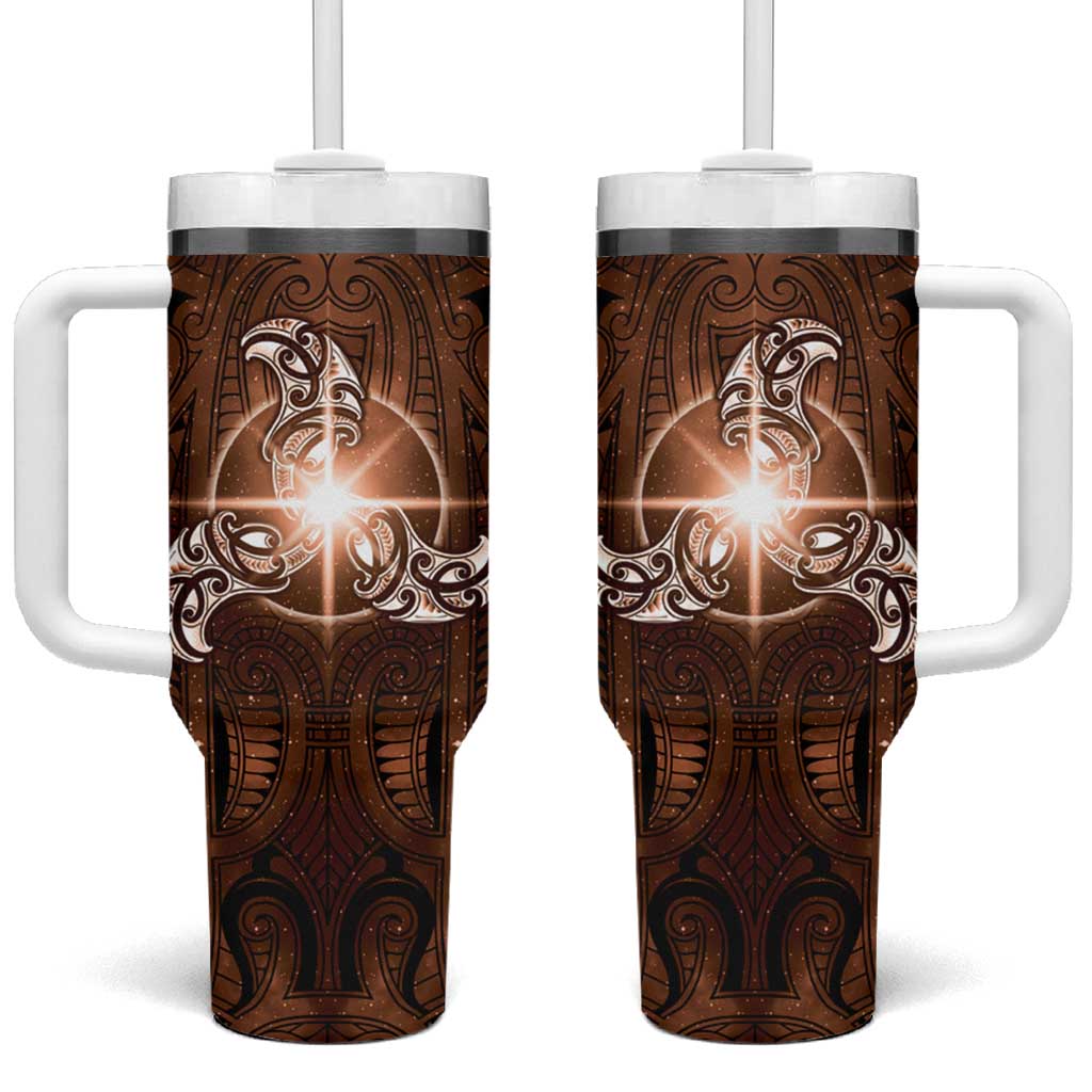 New Zealand Matariki Tupuanuku Tumbler With Handle Maori Moko Brown Galaxy LT05 One Size: 40 oz Brown - Polynesian Pride
